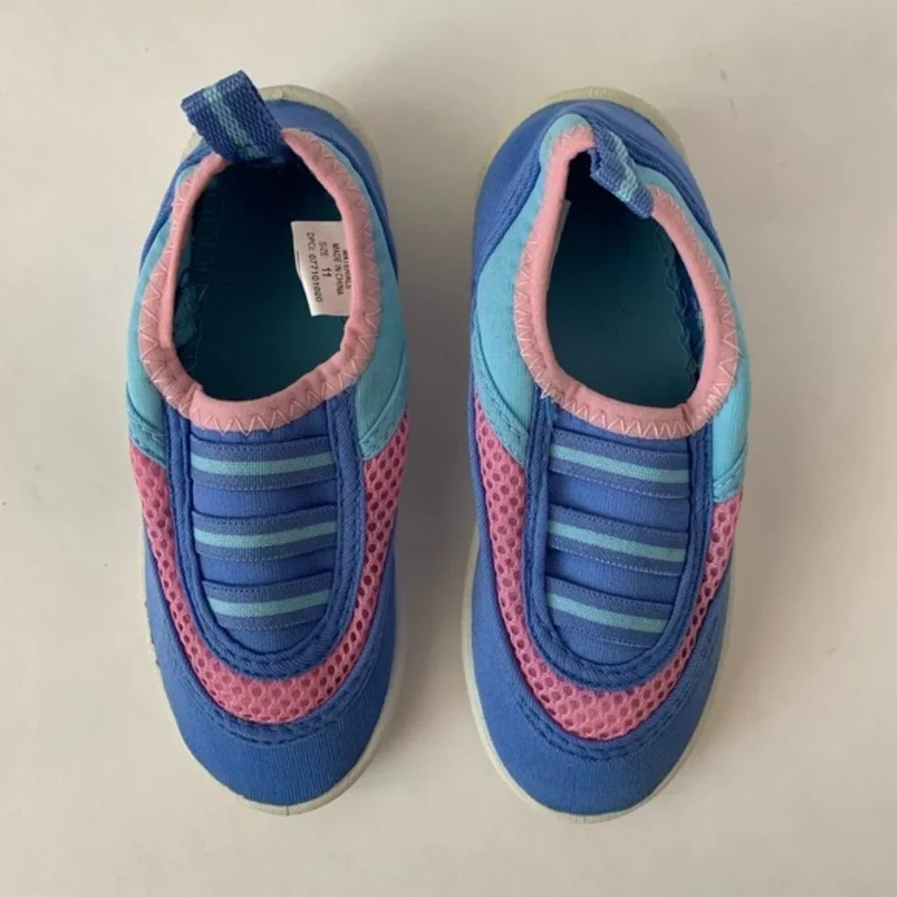 Vintage NWOT Water Shoes Toddler Girls 11 Blue Pink Pool Rubber Non-Slip Bottoms